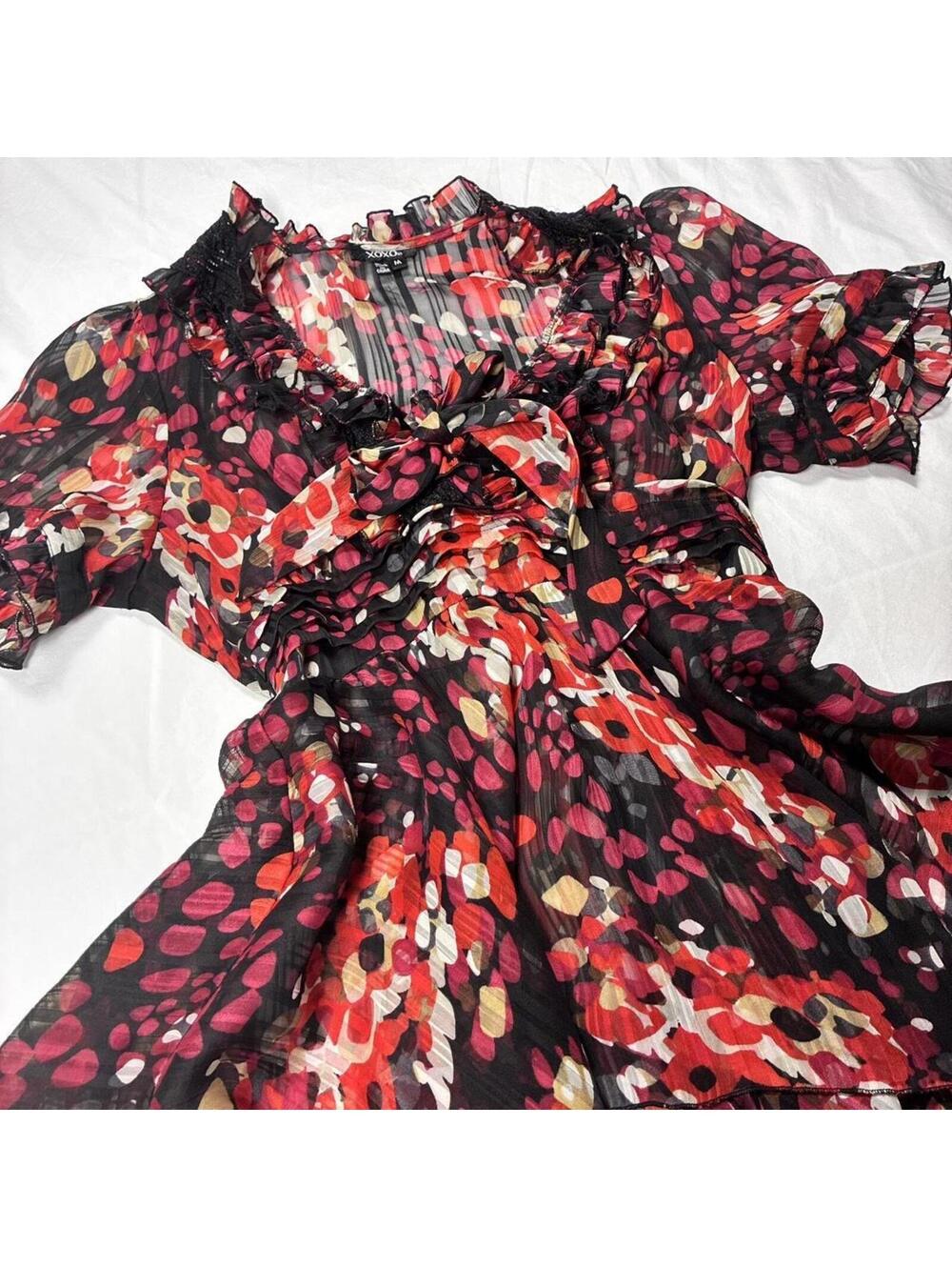 super cute XOXO dotted pattern sheer ruffle babydoll top!!!